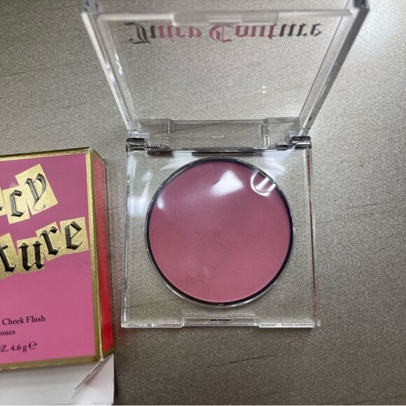 Juicy Couture Bows Before Beaus Cheek Flush 4.6g - Picture 8 of 10